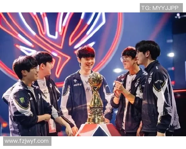 Peanut遗憾告别职业生涯Rox战队五人重温辉煌岁月