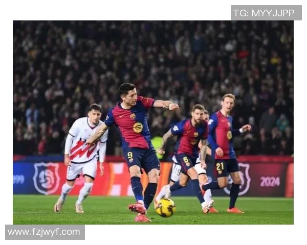 西甲焦点战巴萨迎战马竞决战争冠关键时刻